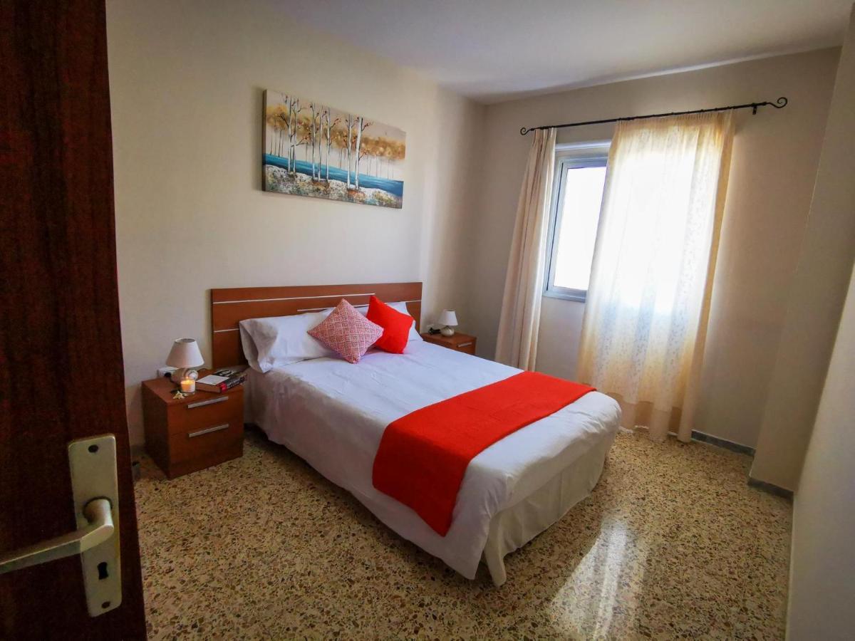 Puesta De Sol Rentals 3Bj بلايا دي سان خوان المظهر الخارجي الصورة