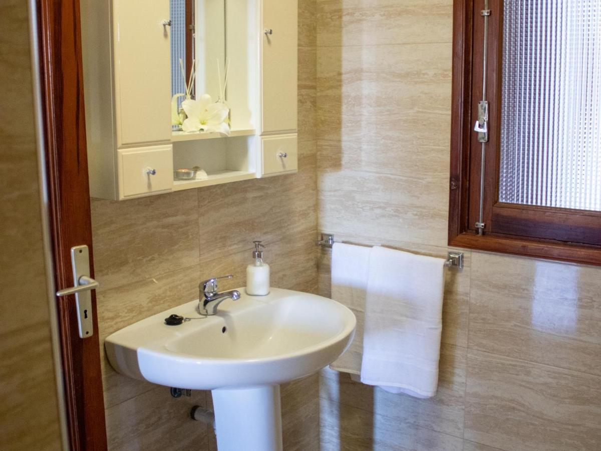 Puesta De Sol Rentals 3Bj بلايا دي سان خوان المظهر الخارجي الصورة